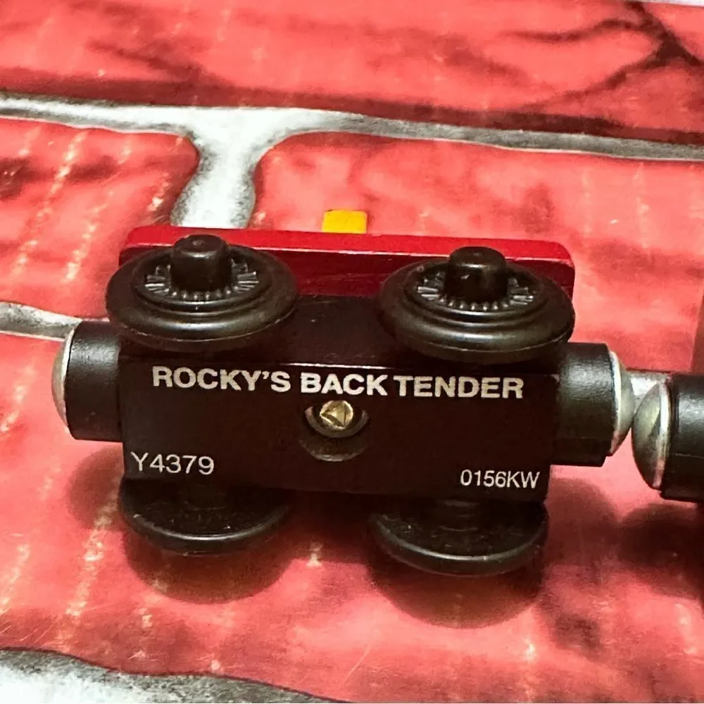 Thomas & Friends magnetic Trains ROCKY’S BACK & STREAMLINED EMILY’S TENDER